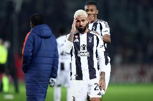 5150万买！道格拉斯路易斯身价1年腰斩剩3800万，22场0球伤病不断