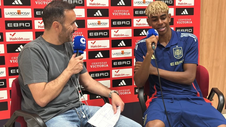 手机网游-亚马尔：我永远不可能为皇马效力；踢好每场比赛金球奖自然会来