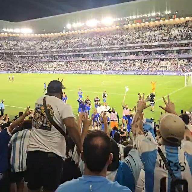 手机游戏排行榜-干！法国球员赢球后跑到阿根廷球员家属面前庆祝